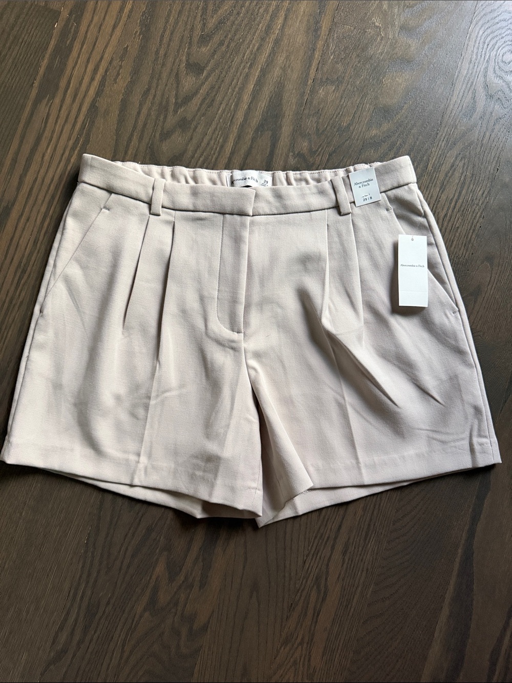 Abercrombie and Fitch Tailored Shorts (29/8 - NWT)
